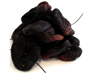 Sun Dried Organic Apricots, 1kg.jpg